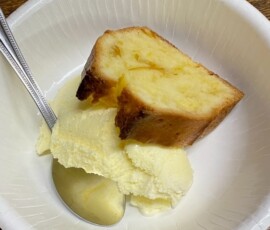 誕生日のお祝いには、今回参加できなかったJ74の大柳さんが手作りケーキを差し入れてくださいました!皆大喜び。ありがとうございます